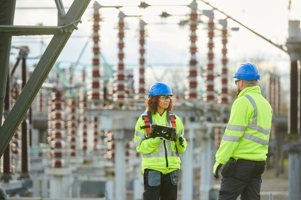 Best Local Electrician Companies  in Gold Hill, OR
